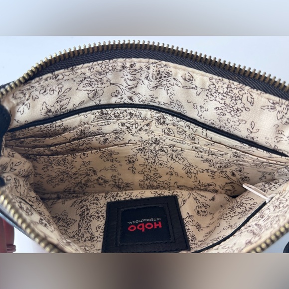 hobo black leather wristlet bag zipper - Picture 7 of 12